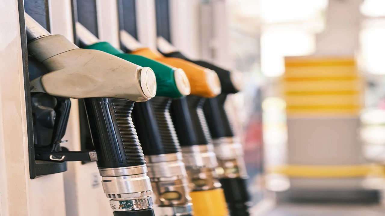 Kaliforniya’da 1 Temmuz’dan İtibaren Benzine Büyük Zam Geliyor: Litre Fiyatı 8 Dolara Yaklaşabilir