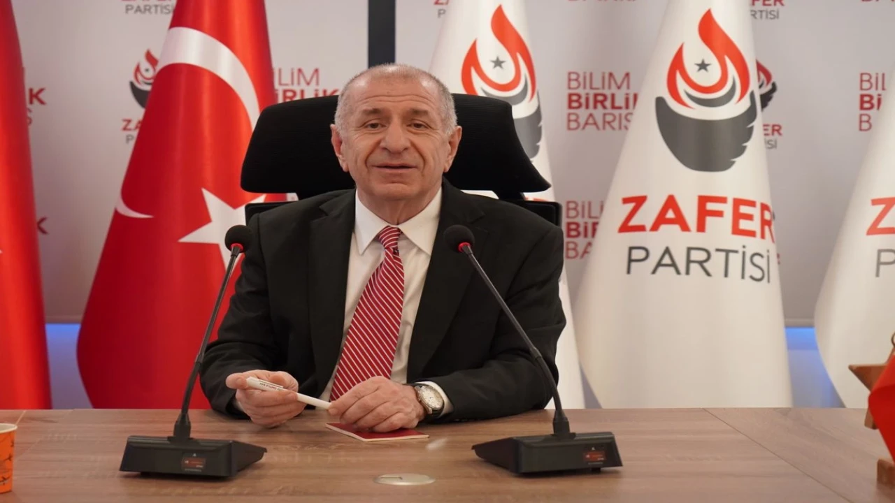 Ümit Özdağ Başkanlık Divanı’nı topladı... Yeniden sahaya döndü