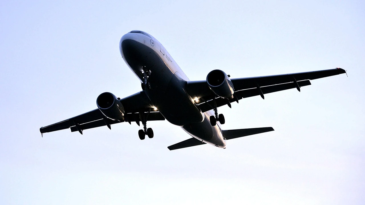 Spirit Airlines İflasın Eşiğinde: Pilotlar Ücretsiz İzinde, Borçlar Artıyor