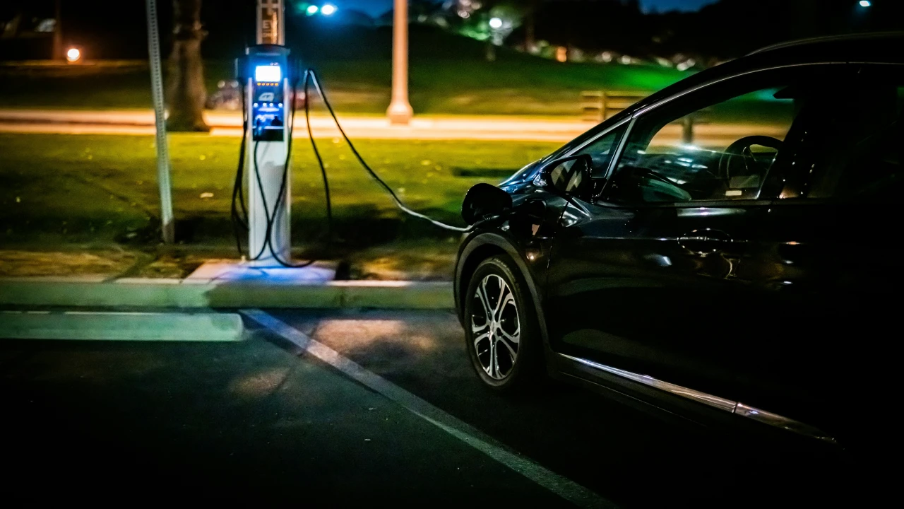 ABD’de Elektrikli Araçlara Kilometre Başına Vergi Dönemi Başlıyor
