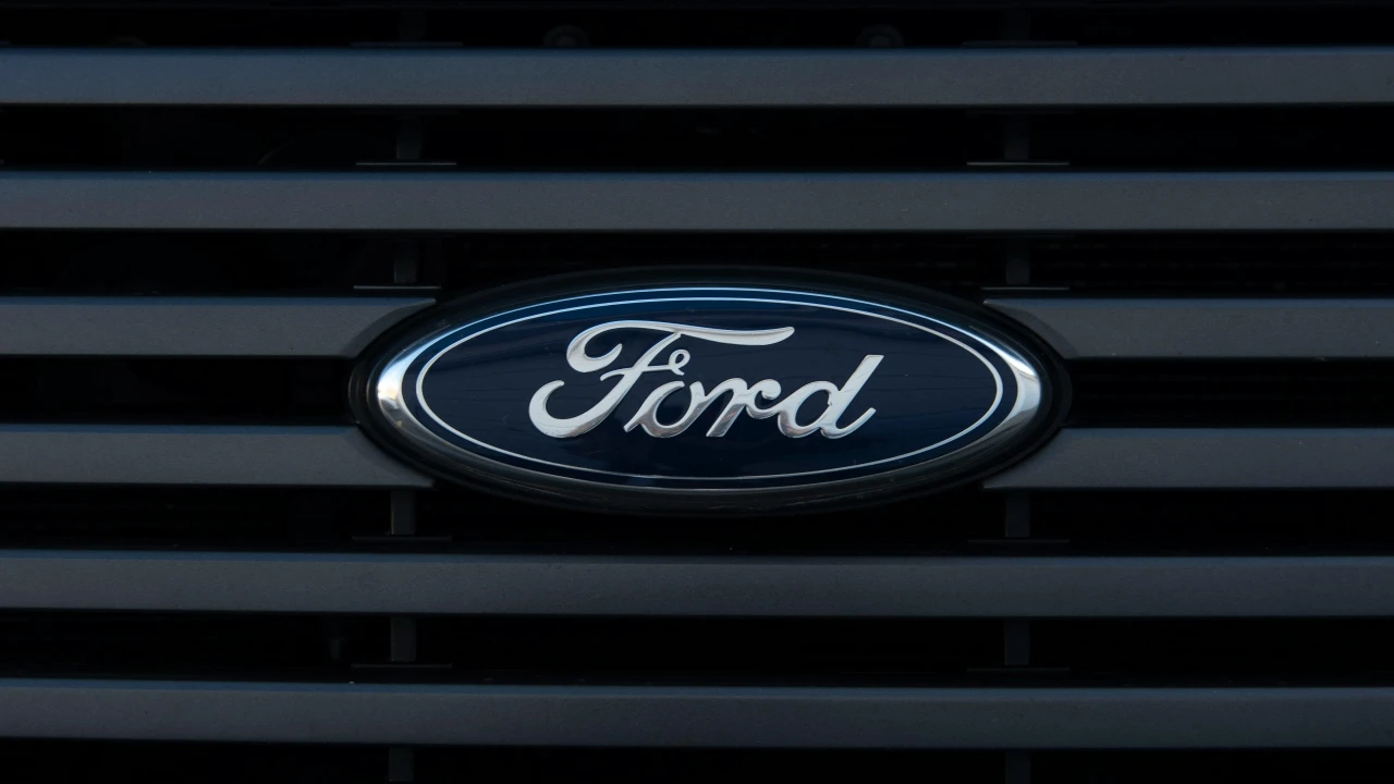 Ford Üretimi Durdurdu: Alüminyum Krizi Üretim Hatlarını Vurdu