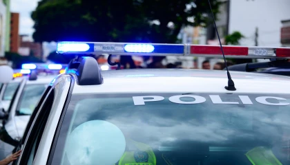ChatGPT:  Oakland’da Polis Krizi: Personel Eksikliği ve Artan Suç Endişesi