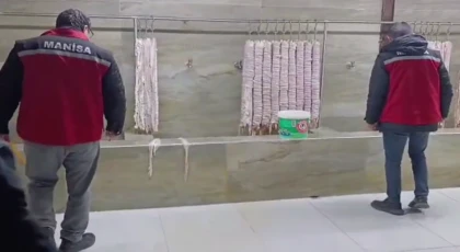 Manisa’da 4 milyon TL’lik bozulmuş kokoreçe imha!